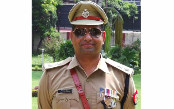 deepak-kumar-ips-officer